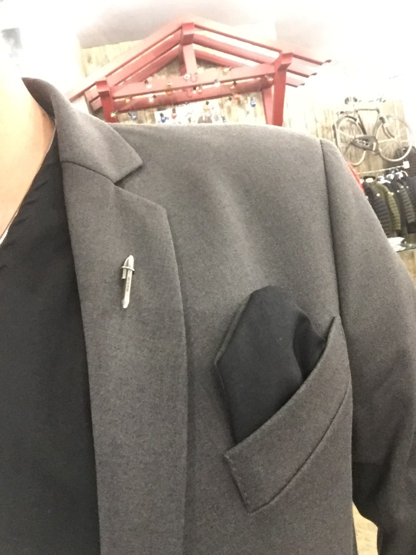 C0696147-7B38-420C-89BE-743C7CDA36B4